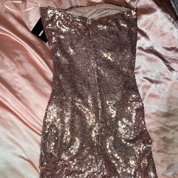 Fashion Nova Sequin Romper XS NEW - Picture 2 of 8